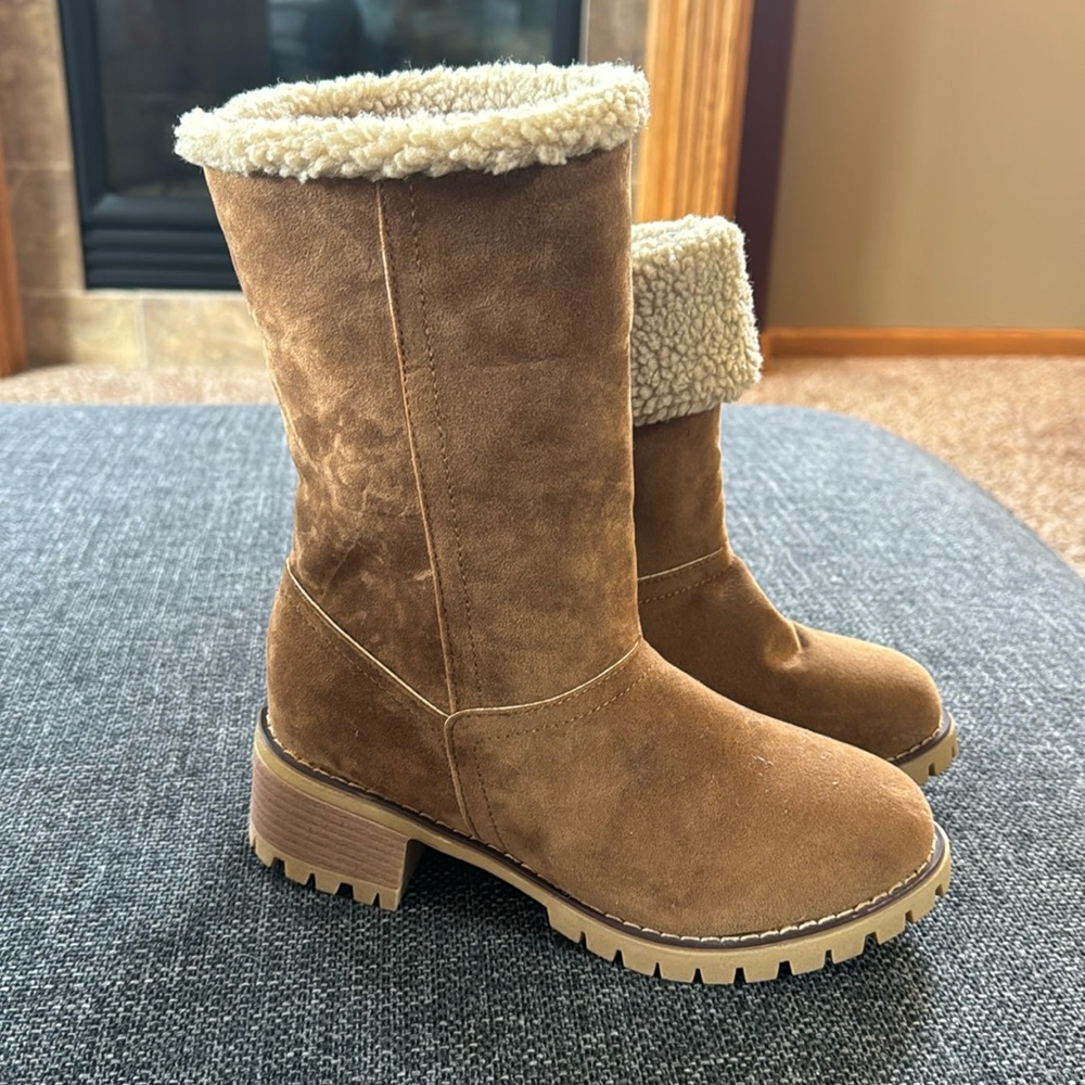 WOMENS CAMEL SUEDE BOOTS FAUX FUR | SIZE 36 US size 6